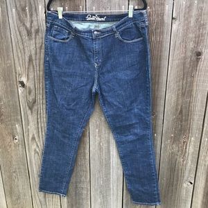 Old Navy Sweet Heart Jeans Size 16